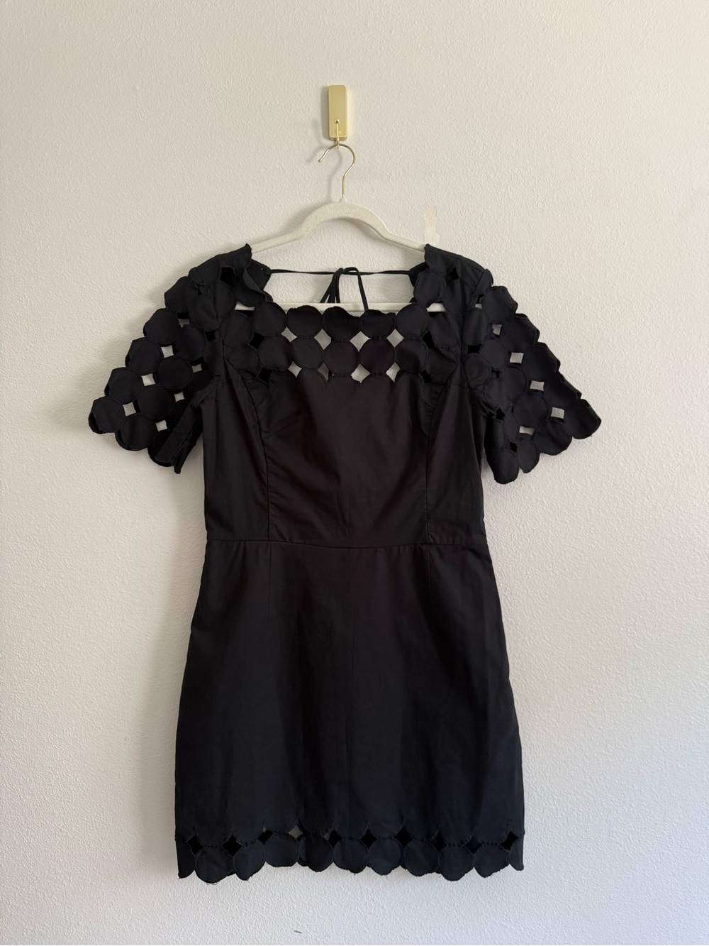 Anthropologie Cutwork Mini Shift Dress in black women’s Sz 12 NWT - Picture 4 of 10